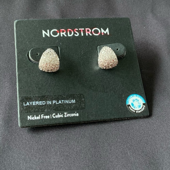 Nordstrom Pavé Cubic Zirconia Hoop Earrings - Picture 4 of 7